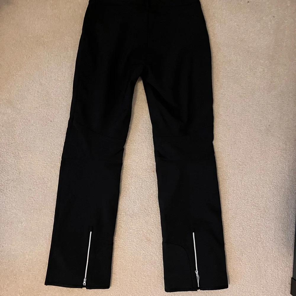 Women’s mid layer ski pants - Like New! - Size 4 - Picture 7 of 8